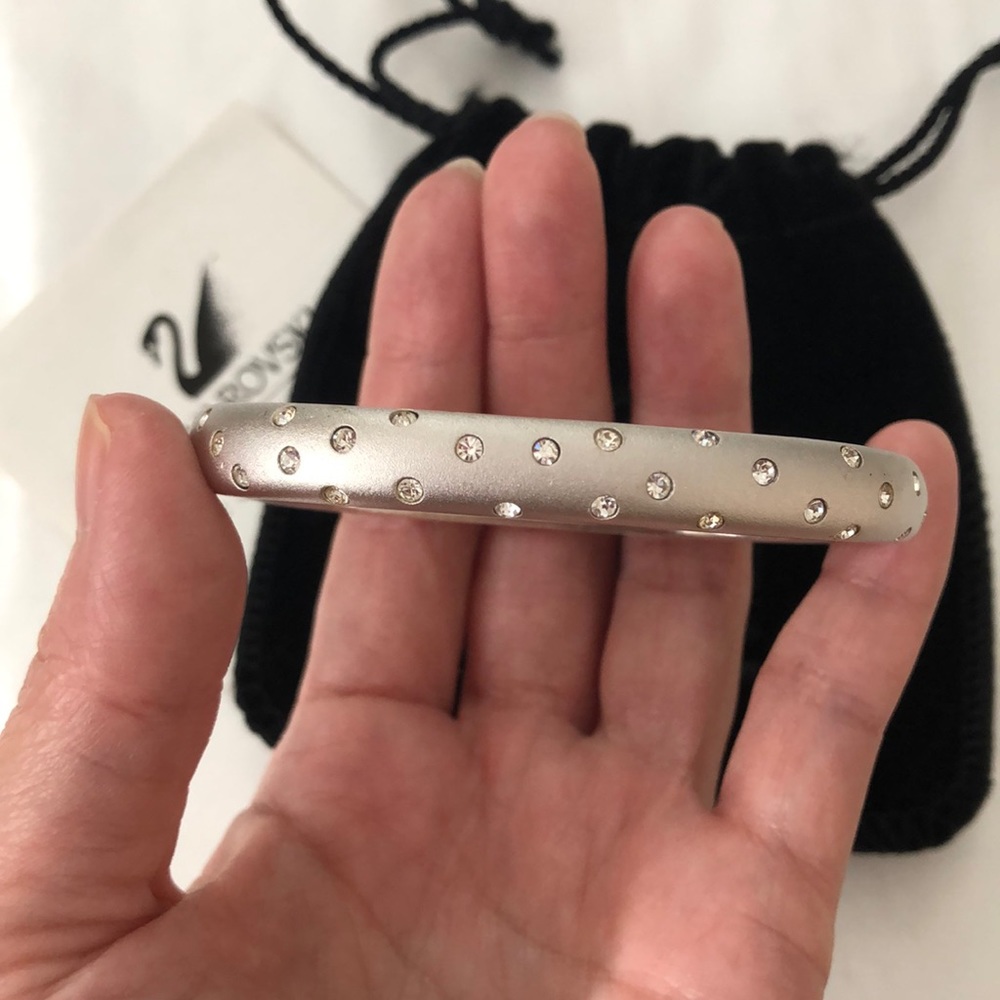 Swavorski Bangle - Picture 6 of 6